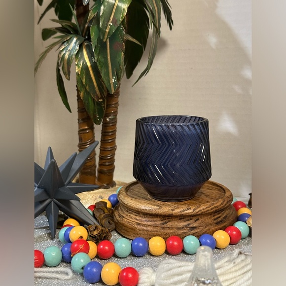 JAMAICAN TEAKWOOD, SCENTED CANDLES - Picture 1 of 4